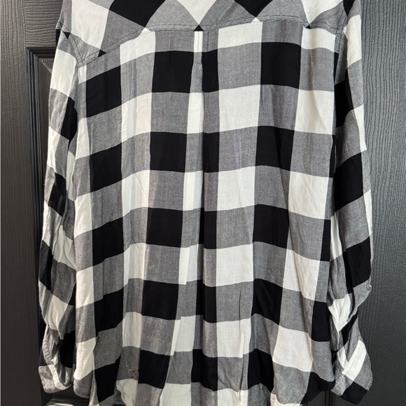 Rock & Republic Monochrome Checkered Button Down Shirt - Picture 3 of 3